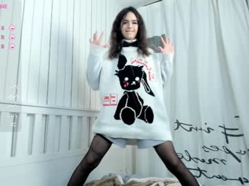 girl cam all day connieambes image #5409226