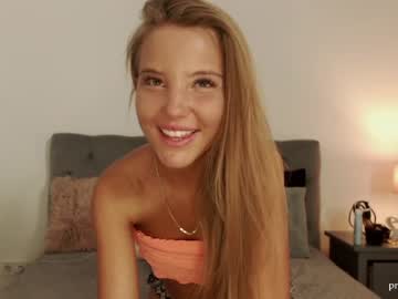tranny cam all day angelica_lexxi_brown image #458915