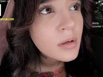 girl cam all day sugar_troubl3 image #2444647