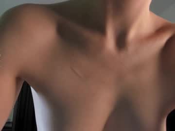 girl cam all day klttys_pearl image #8160075