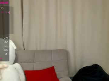 girl cam all day emilia_kke image #1025428