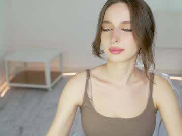 girl cam all day silent_chill image #7188067