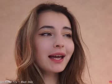 girl cam all day mariabecky image #4742552