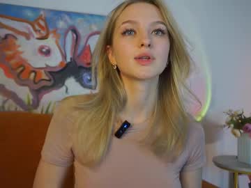 girl cam all day mickeydior image #9083106