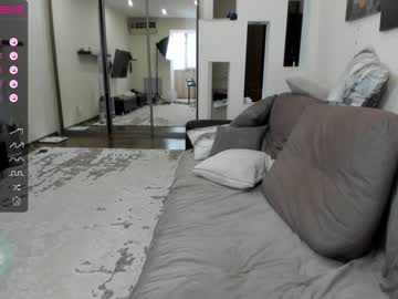 girl cam all day oxxme image #5499445