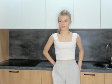 girl cam all day leilagillim image #6335149