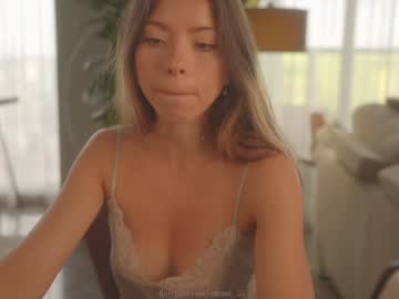 girl cam all day emma_lu1 image #8465605