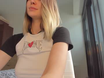girl cam all day coy_t66nager image #6786489