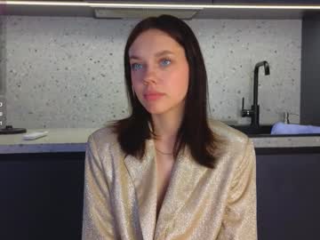 girl cam all day littlee_lily image #9267108