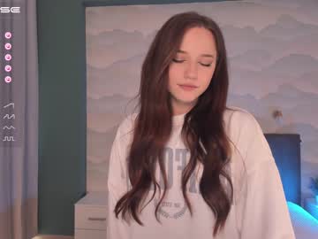 girl cam all day yes_ready image #4881116