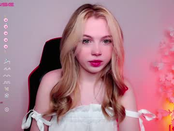 girl cam all day small_blondee image #4193604