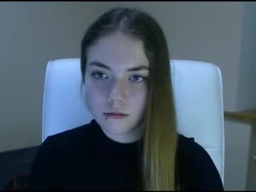 girl cam all day zoey_deuttch image #3702644