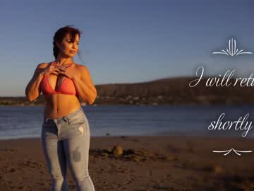 girl cam all day carliescott_meow image #2483787