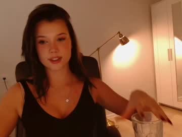 girl cam all day bitter_moon image #6889470
