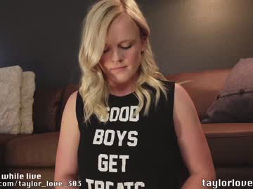 girl cam all day taylor_love_303 image #4094854
