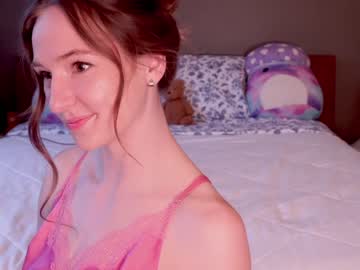 girl cam all day innocentprovenguilty image #6844828
