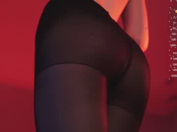 girl cam all day holliwould_ image #6859110