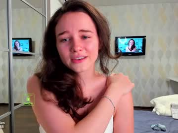 girl cam all day demurelixir image #2988988