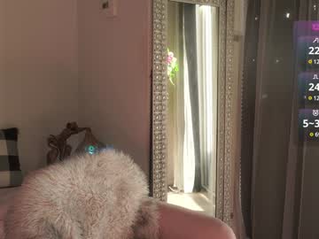 girl cam all day mysticxkitty image #8738329