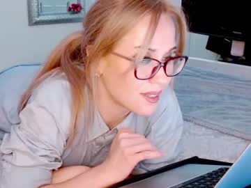 girl cam all day myassistant image #881463