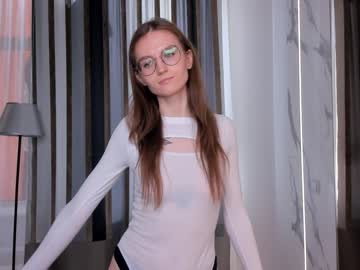 girl cam all day funny_place image #6480660