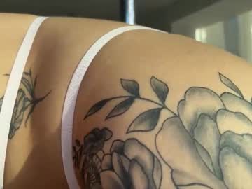 girl cam all day pprincesskyliee image #9312773