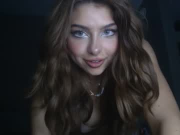 girl cam all day saraellison image #6522831