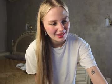 girl cam all day merylharvison image #8128500