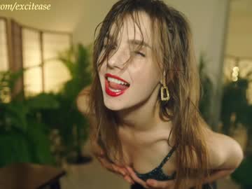 girl cam all day excitease image #7373055