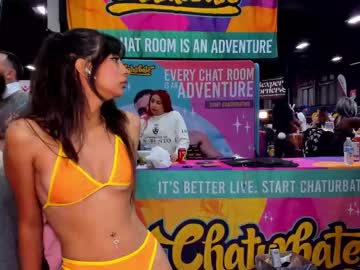 girl cam all day violetttflowers image #8131367