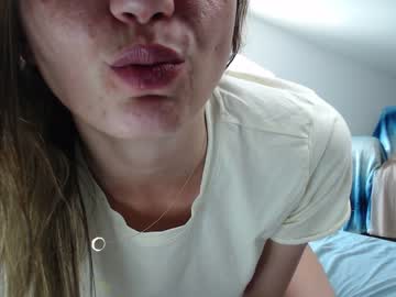girl cam all day taralanes image #2320588