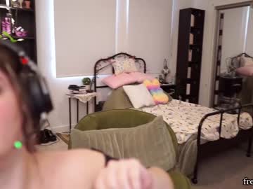 girl cam all day evelynpiers image #6647253