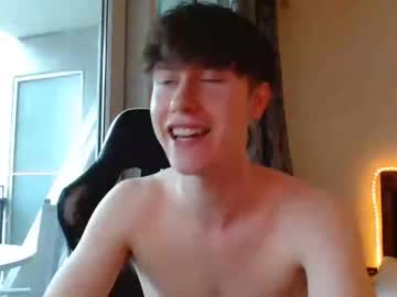 man cam all day daypaul image #8698326