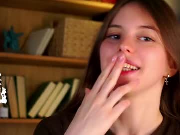 girl cam all day aislyfarran image #9716227
