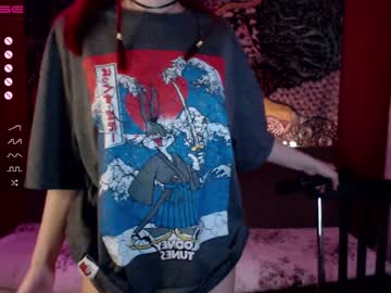 girl cam all day greeny_mat image #1991120