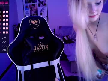girl cam all day _b_a_n_s_h_e_e_ image #4471132
