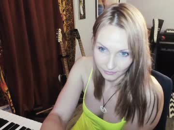 girl cam all day kaileeshy image #537376