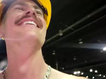 couple cam all day ryanrailer image #4221127