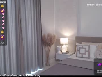 girl cam all day smileyouarehere image #4346117