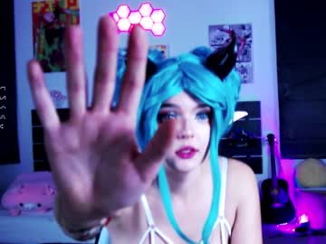 girl cam all day madnessalise image #5271570