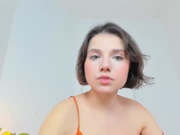 girl cam all day stellawells image #5928004
