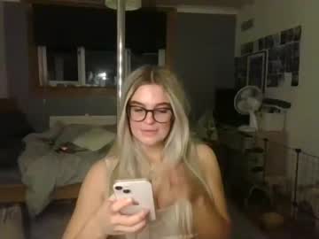 girl cam all day babyadrianna image #2911053