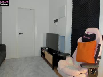 girl cam all day annieguzman_ image #8491740