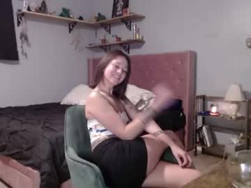 girl cam all day its_me_ella image #33981