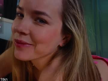 girl cam all day milly_shy image #8645584