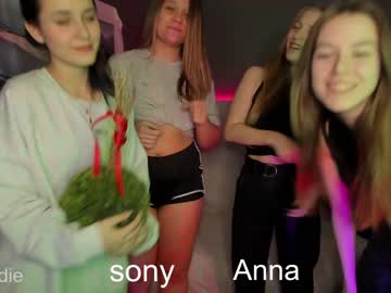 girl cam all day lilypa1mer image #956272