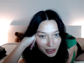 girl cam all day giagenovese image #8424688