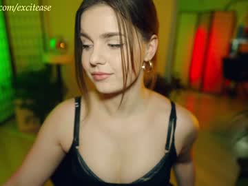 girl cam all day excitease image #6112473