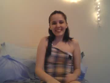 girl cam all day sillymadi image #3004981