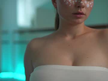 girl cam all day floret_joy image #7517629